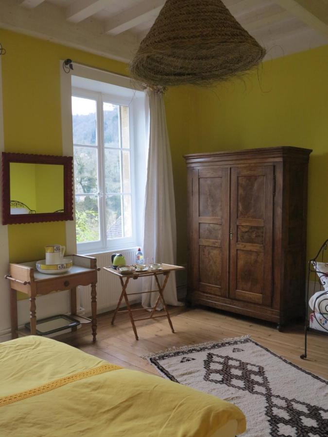 Bed and Breakfast Le Jardin De Gustave Ornans Exterior foto